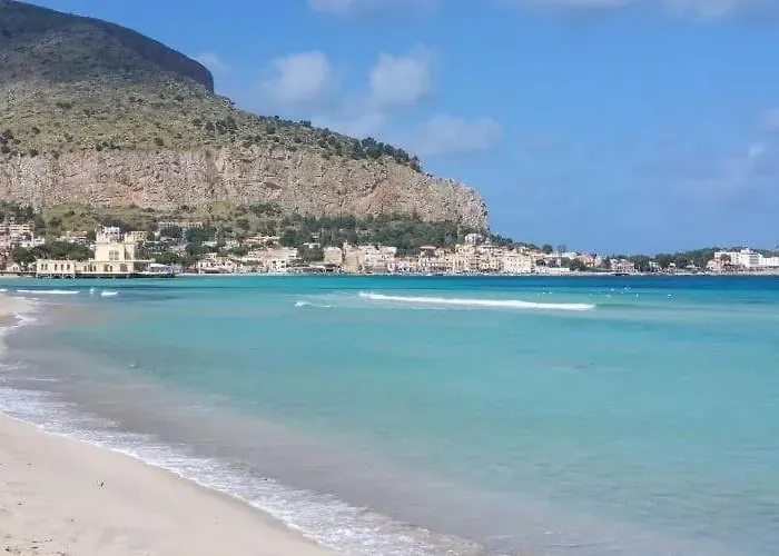 Casa Mandorlo A *